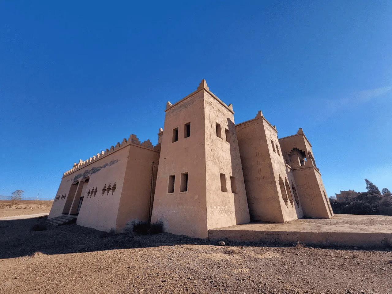 废弃的城堡酒店